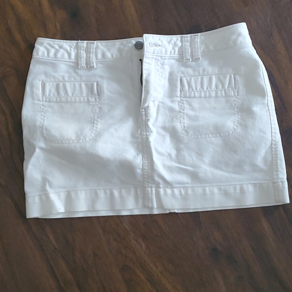 Old Navy skirt, more cream than white